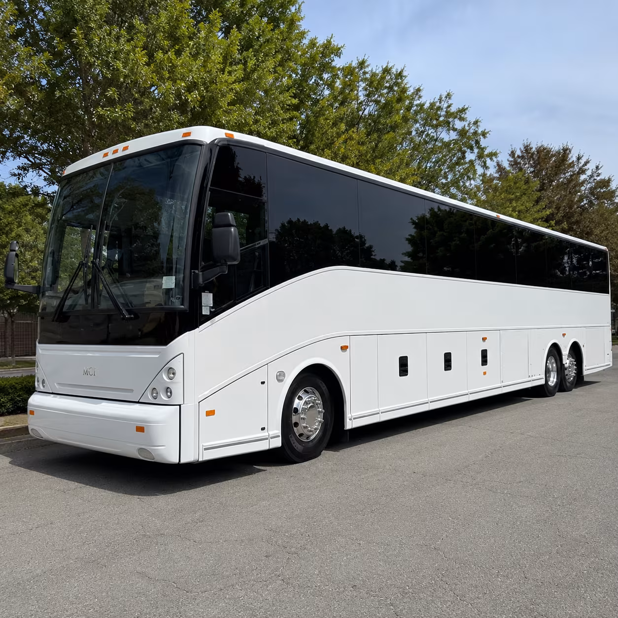 ashburn charter bus rental fleet