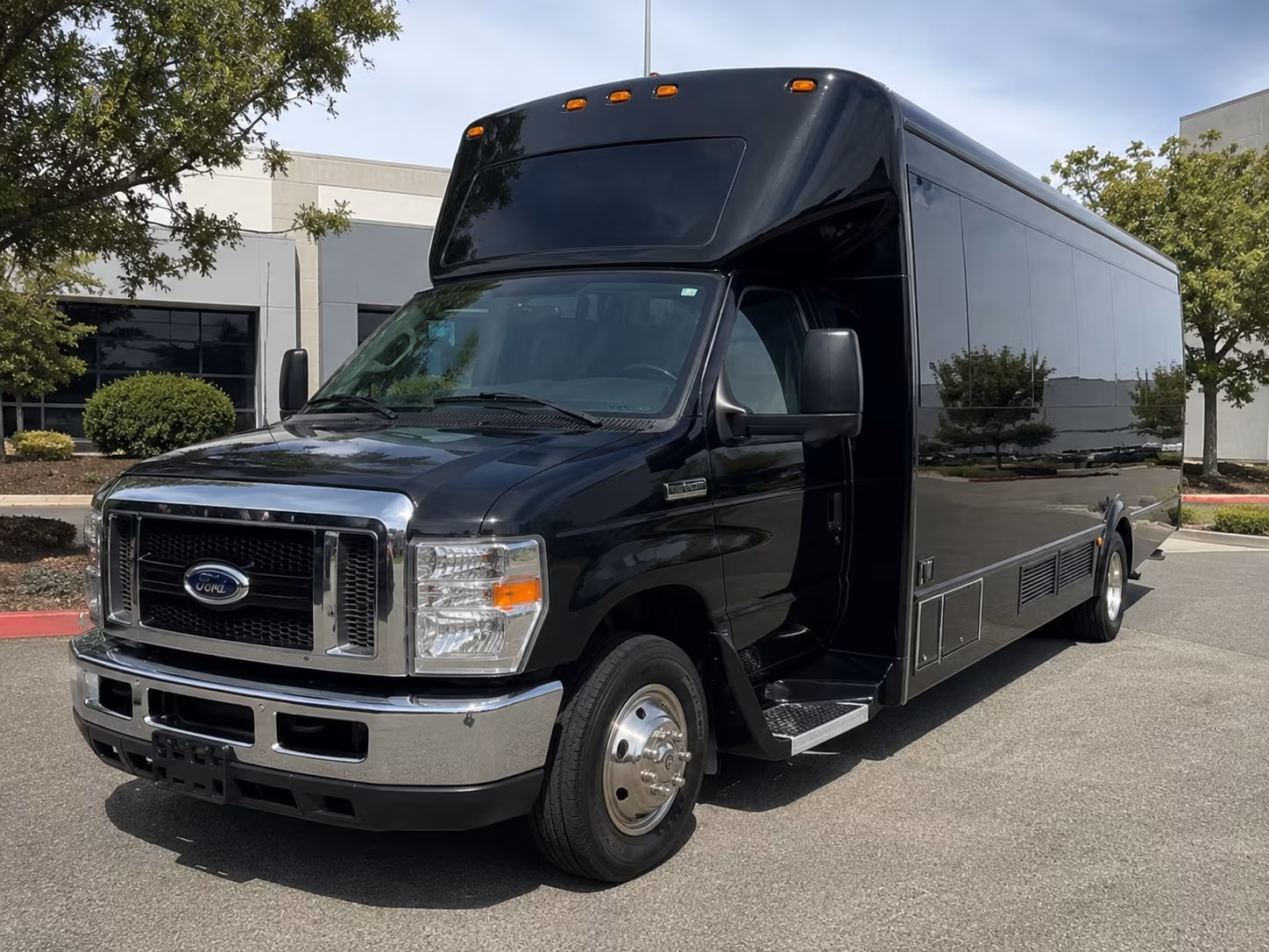 frederick night on town party bus rental
